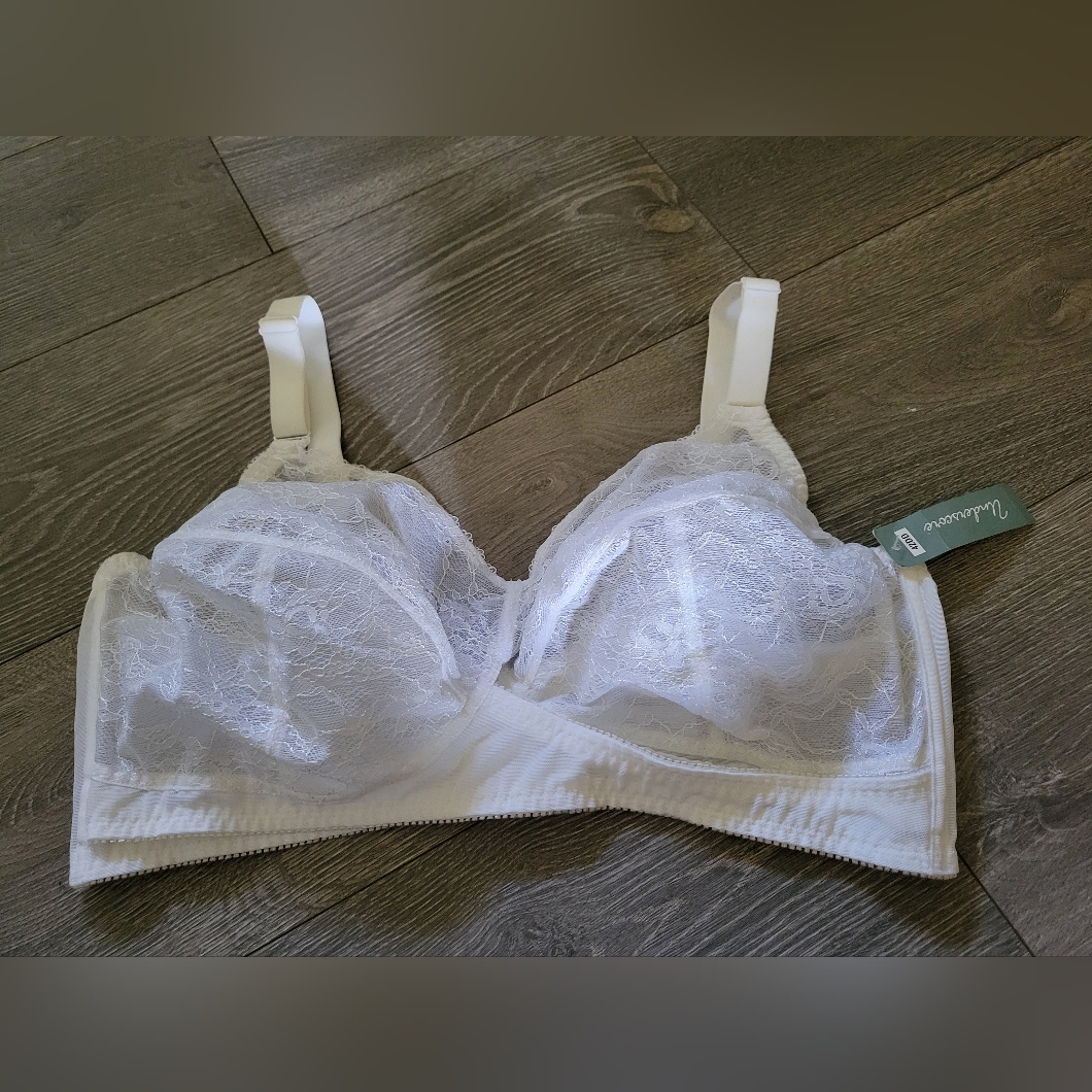 Nwt 42dd
